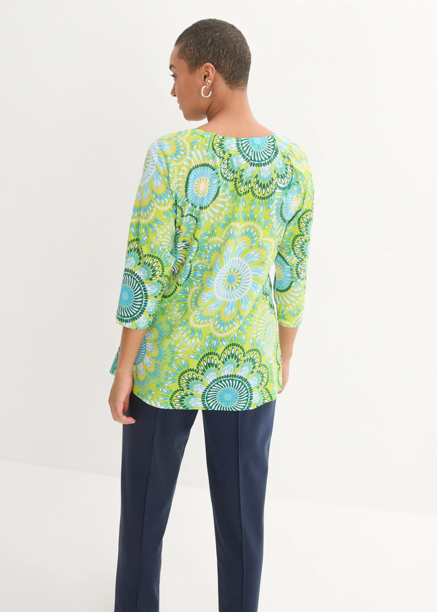 Tričko z čisté organické bavlny • luční zelená s květy • bonprix obchod