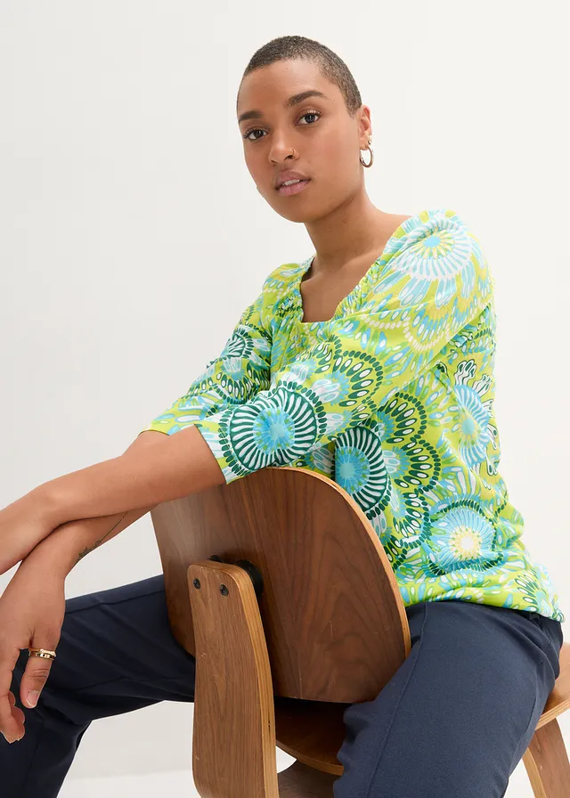 Shirt van biologisch katoen • lindegroen gebloemd • product-page.page-title-suffix