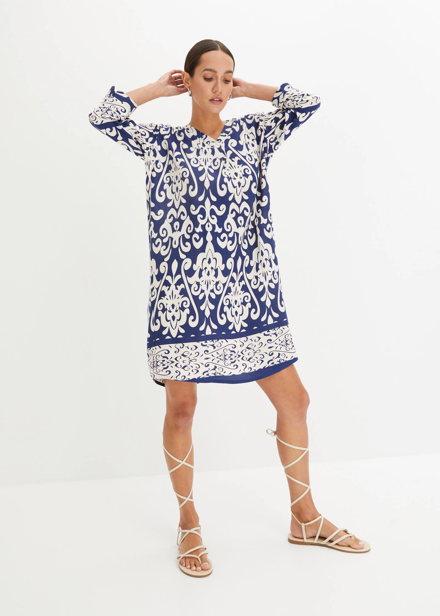 Tuniekjurk van soepele viscose • donkerblauw/crème gedessineerd • bonprix online shop