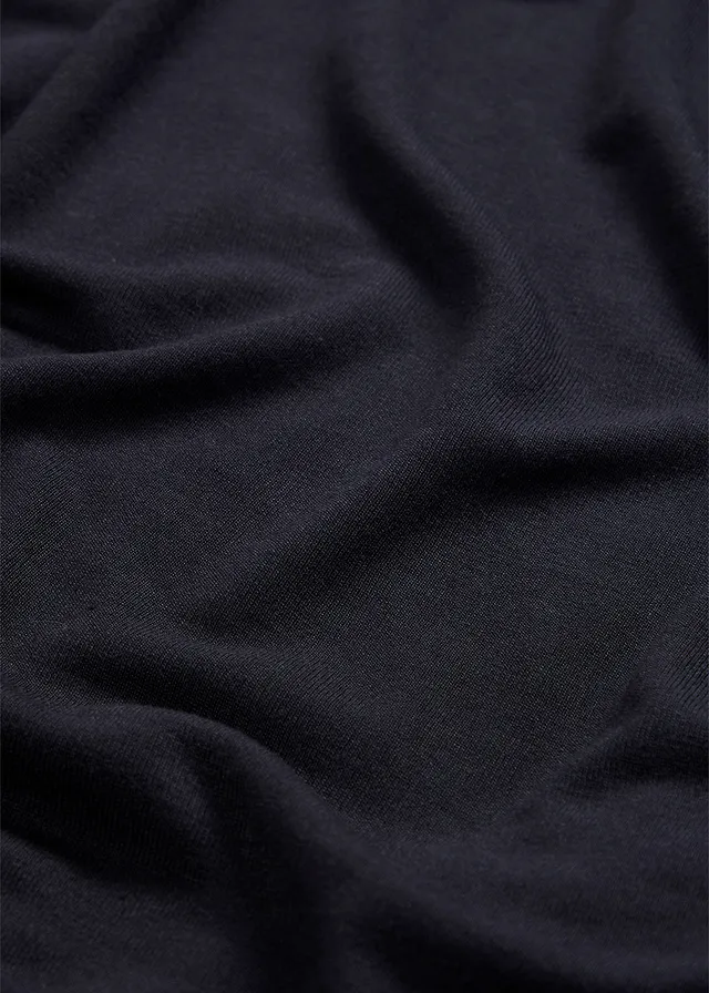 Longshirt van zachte viscose • zwart • product-page.page-title-suffix