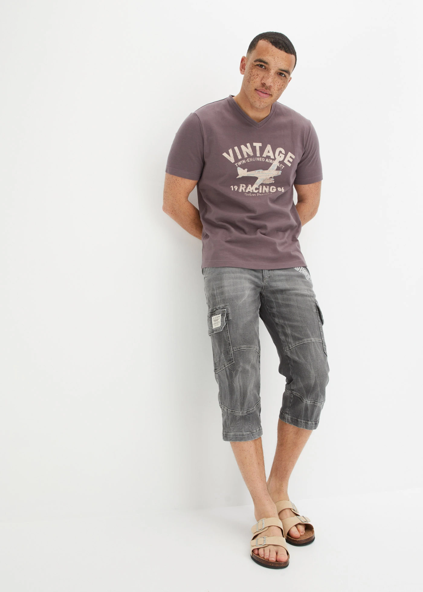 T-shirt van vlamgaren • paars met print • bonprix online shop