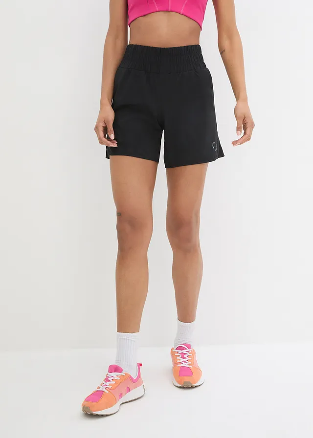 Short technique avec ceinture smockée, séchage rapide • noir • product-page.page-title-suffix