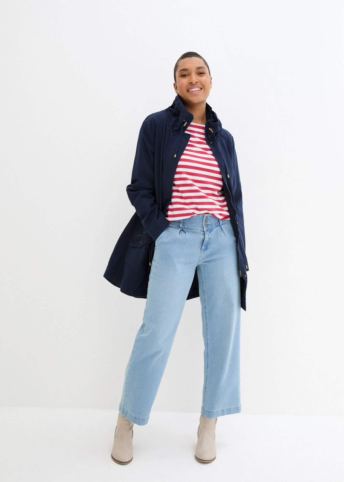 Korte katoenen parka met opstaande kraag, getailleerd • donkerblauw • bonprix online shop