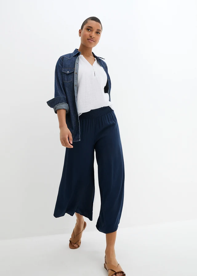 Cropped culotte van zachte viscose • donkerblauw • product-page.page-title-suffix