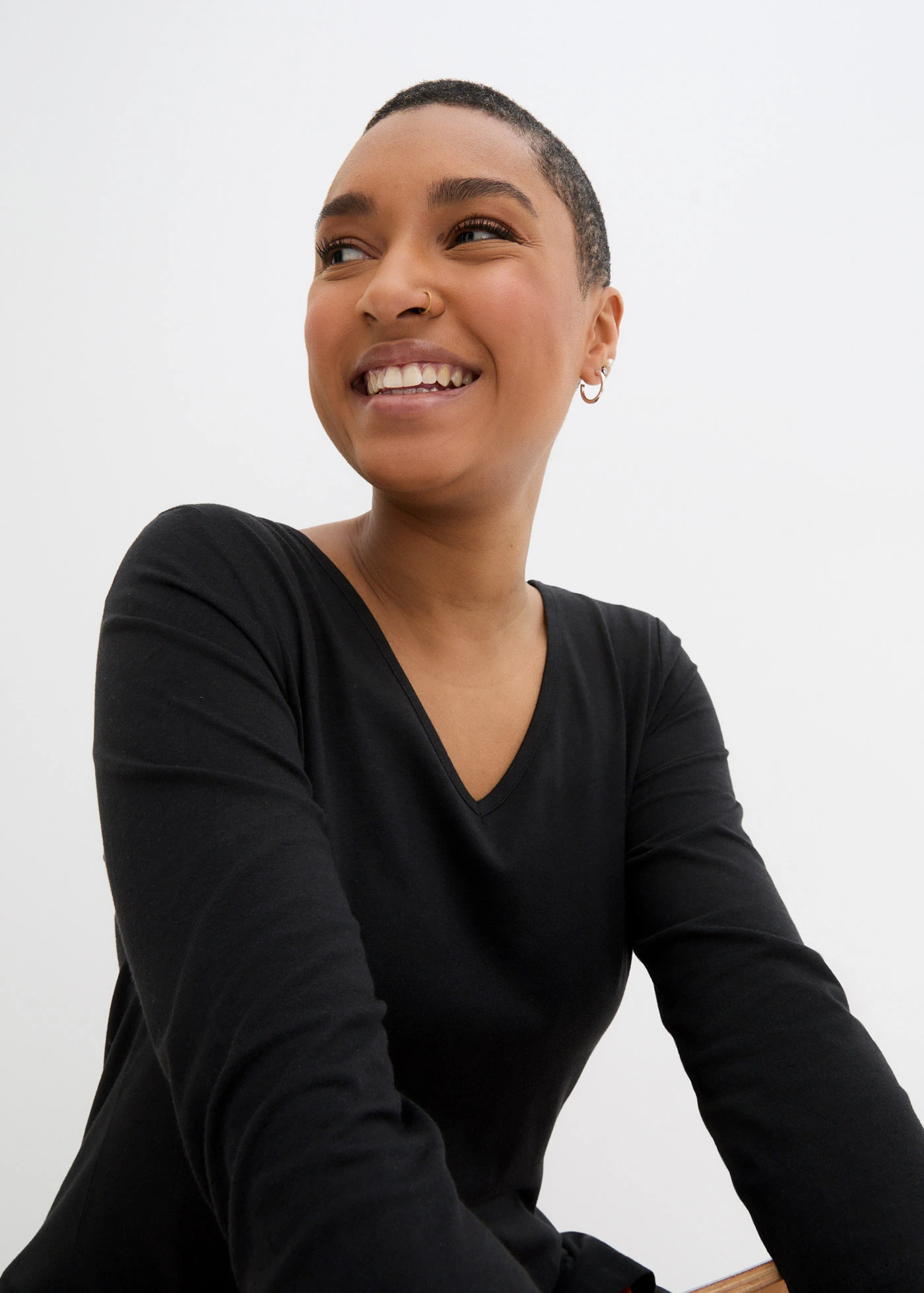 Longshirt in een katoen-viscosemix • zwart • bonprix online shop