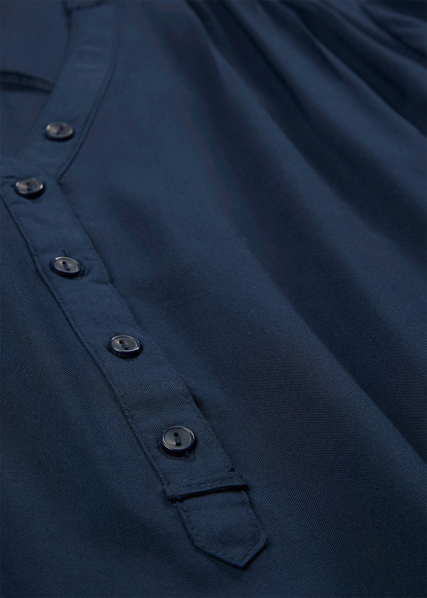 Tuniek in zacht viscose • donkerblauw • bonprix online shop