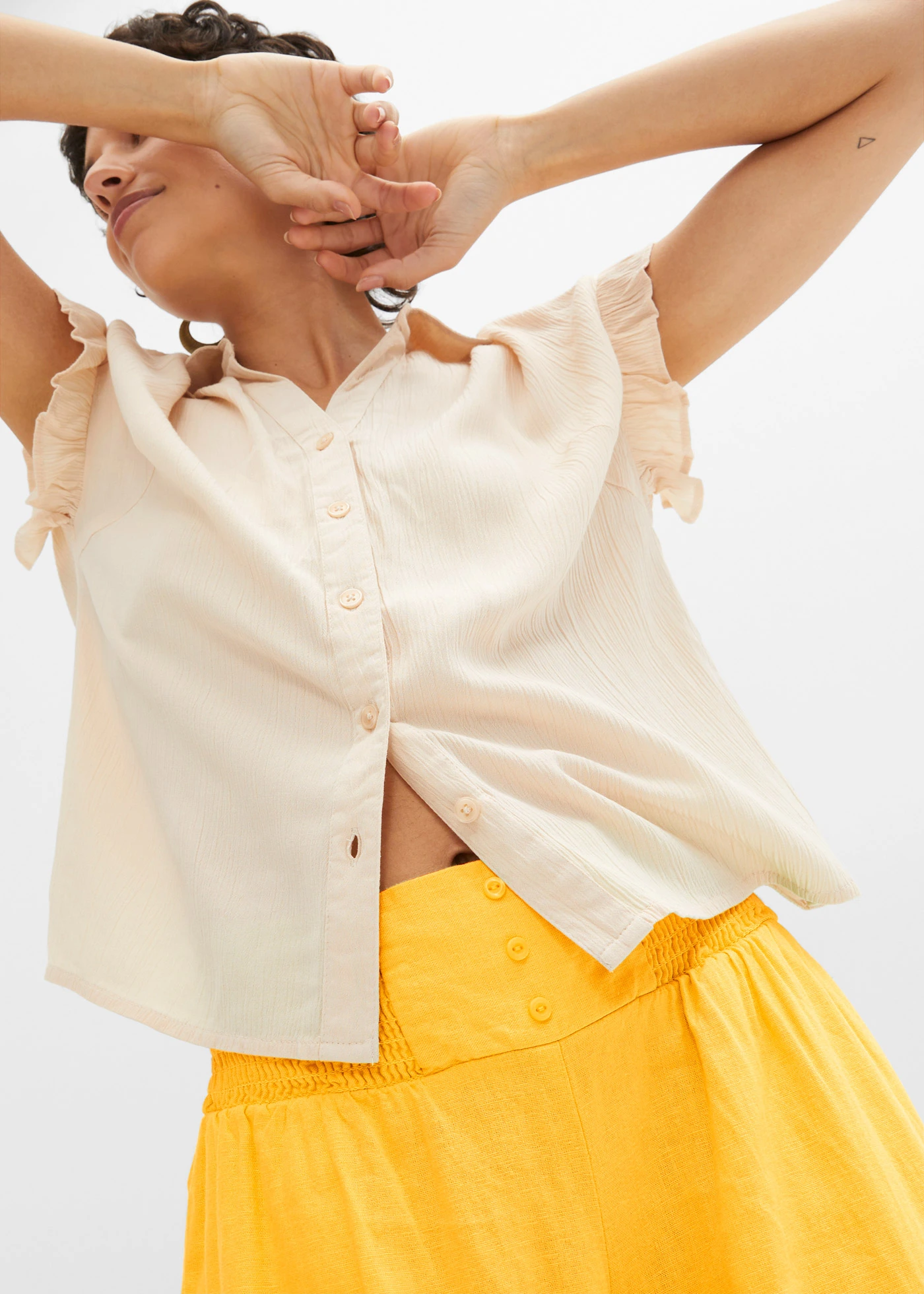 Pantaloni marlene din material vaporos cu in • galben-narcisă • magazin bonprix