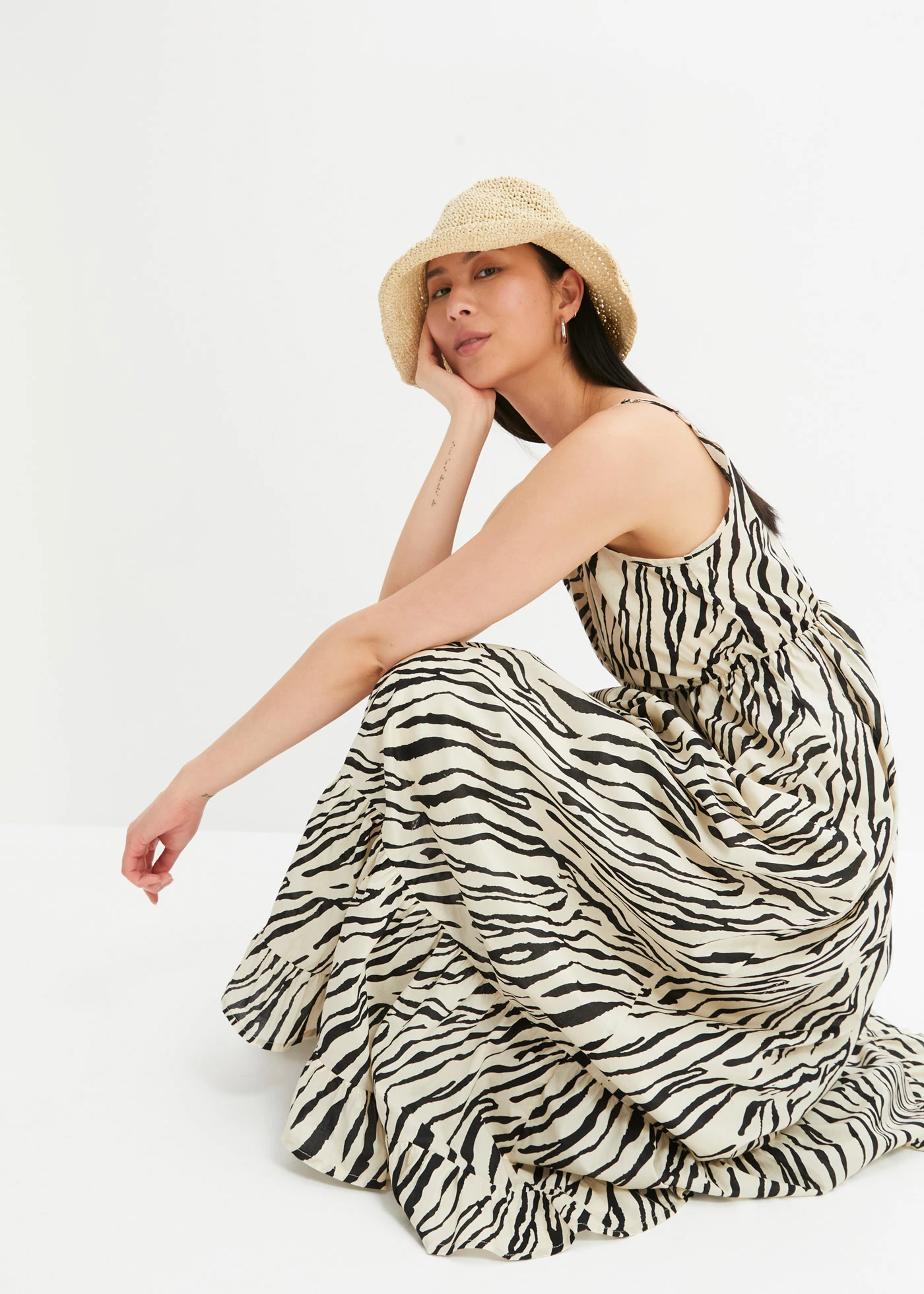 Robe longue à imprimé léopard • beige galet/noir imprimé zèbre • product-page.page-title-suffix