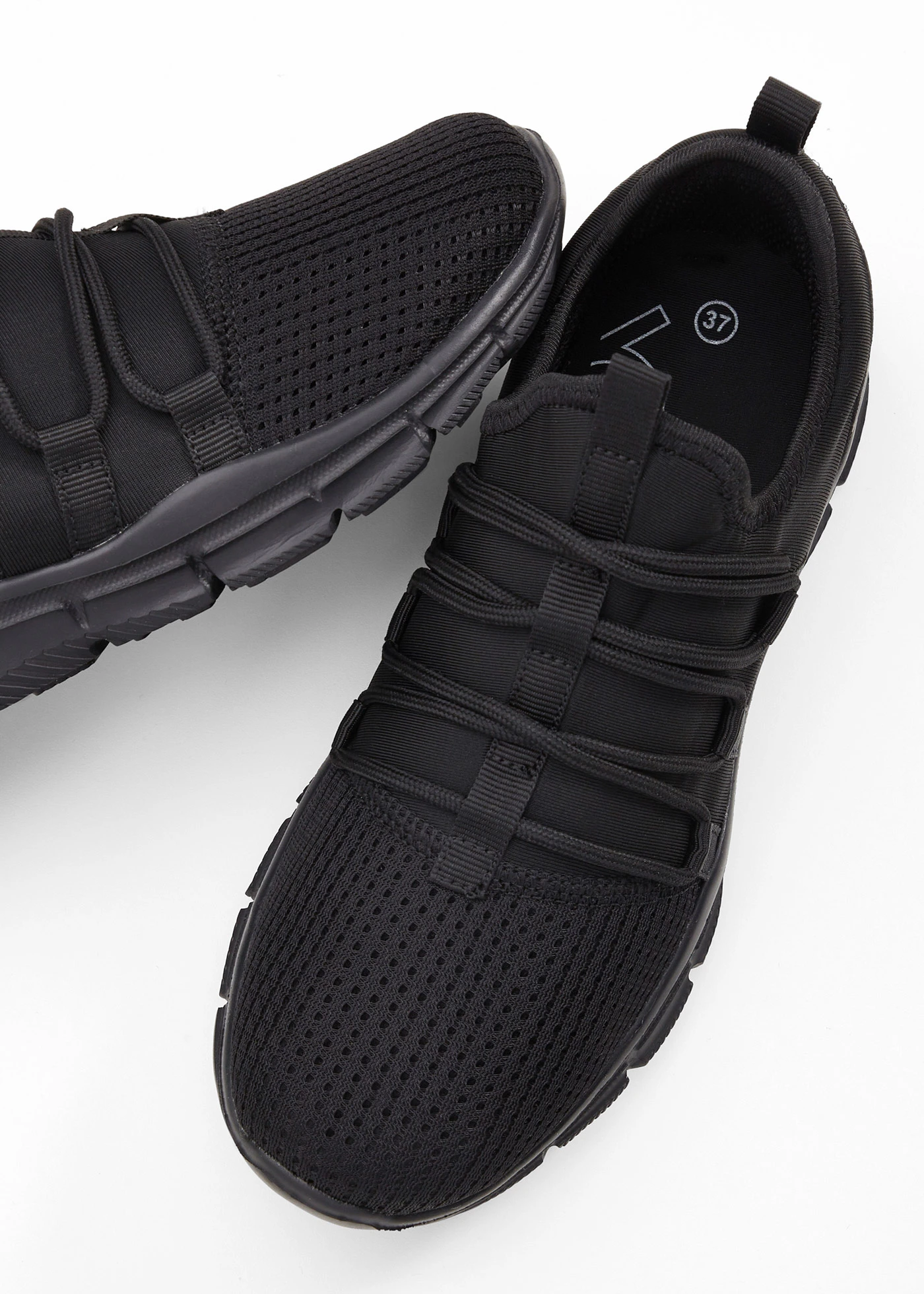 Sneakers souples • noir • Boutique bonprix