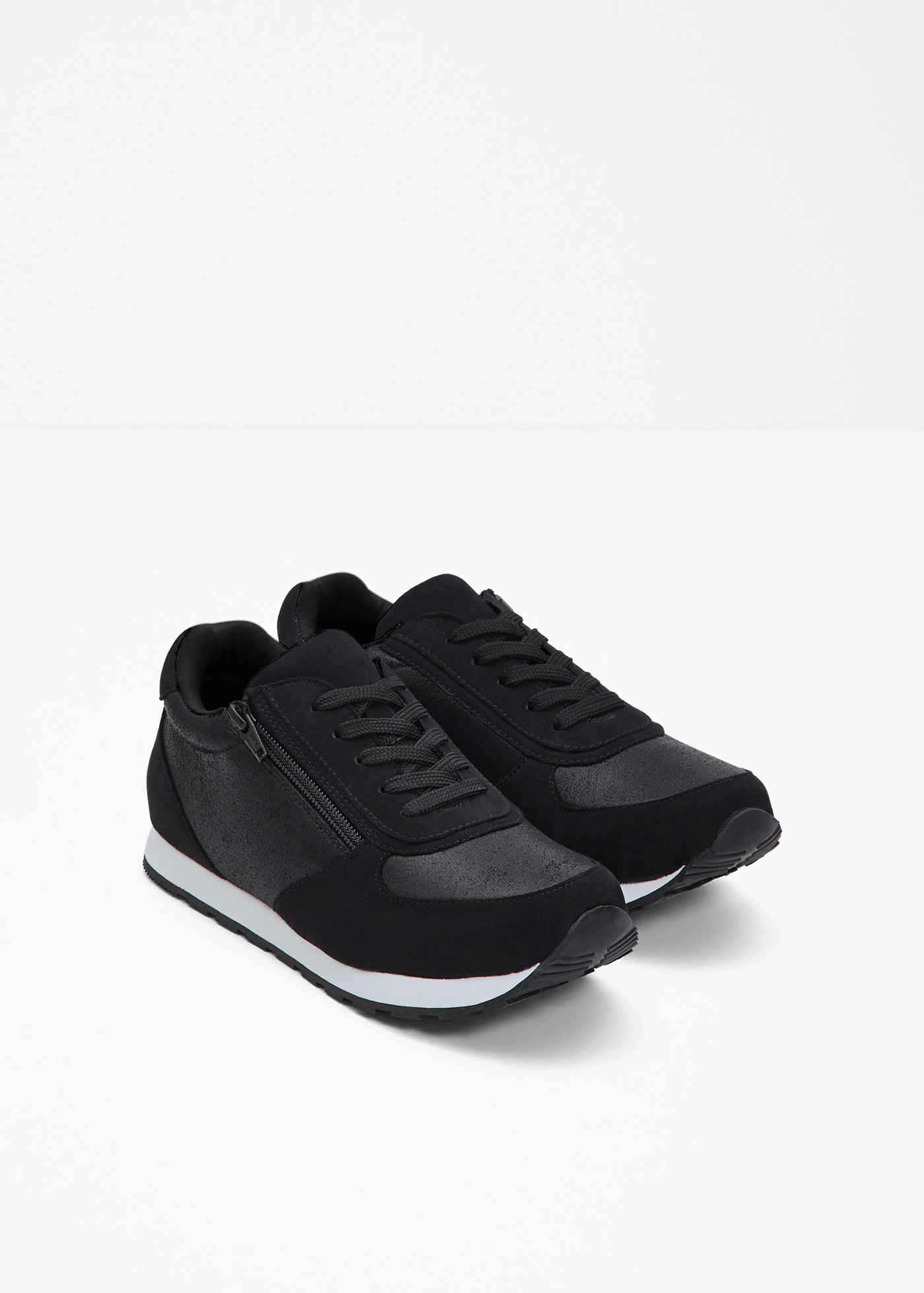 Sneakers • zwart • bonprix online shop