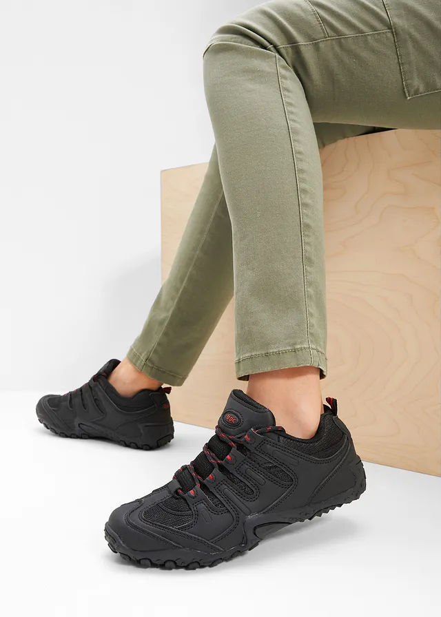 Chaussures de marche • noir • product-page.page-title-suffix
