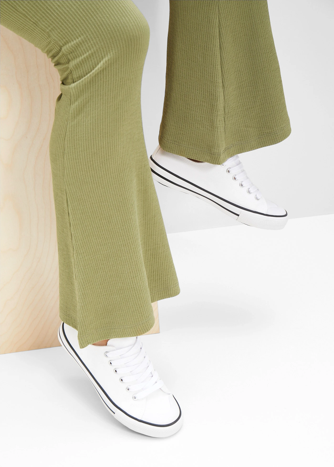 Sneakers van katoenen canvas • wit • bonprix online shop
