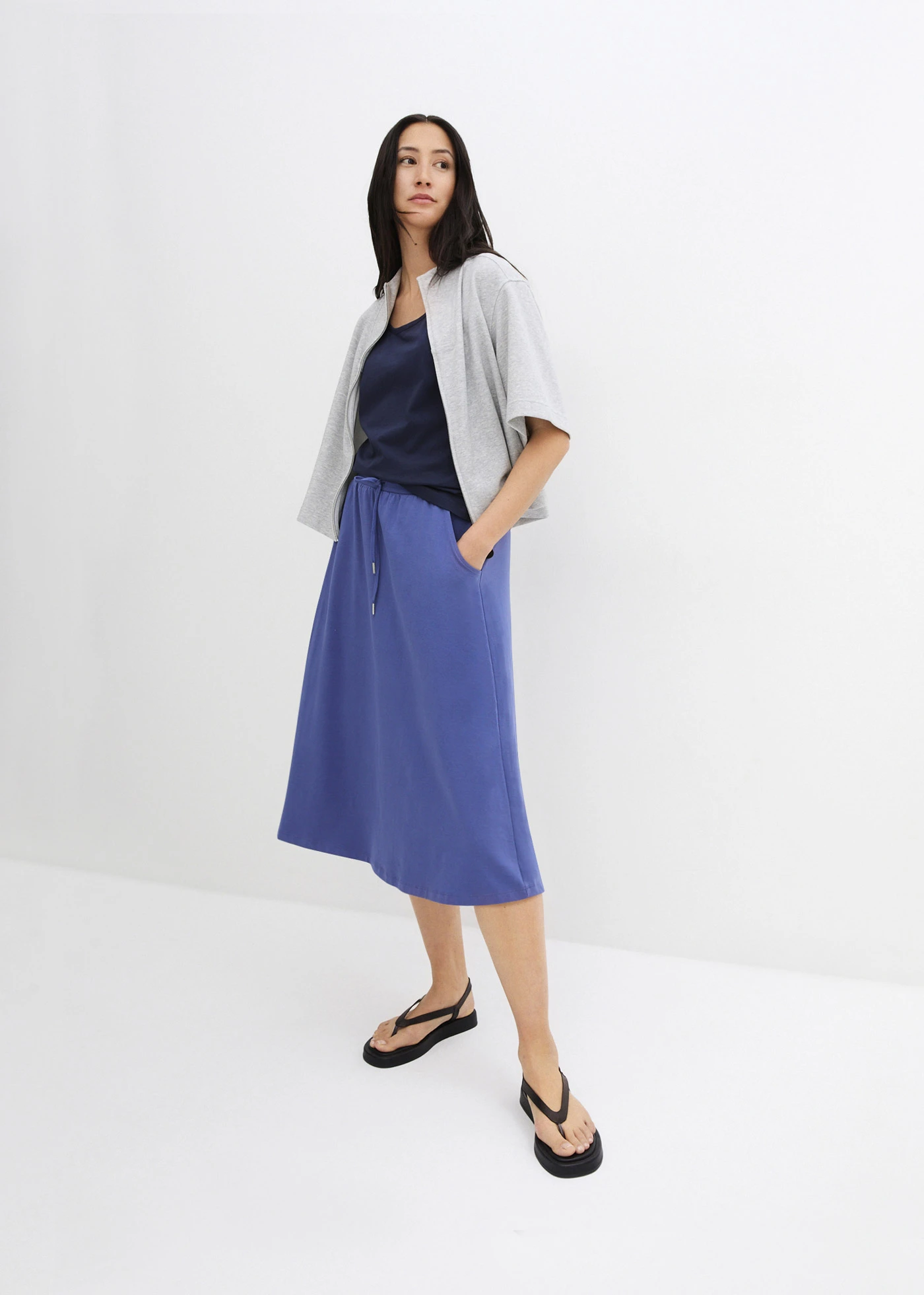 Longtop (set van 5) • aardbeirood+wit+lichtgrijs gemêleerd+donkerblauw+zwart • bonprix online shop