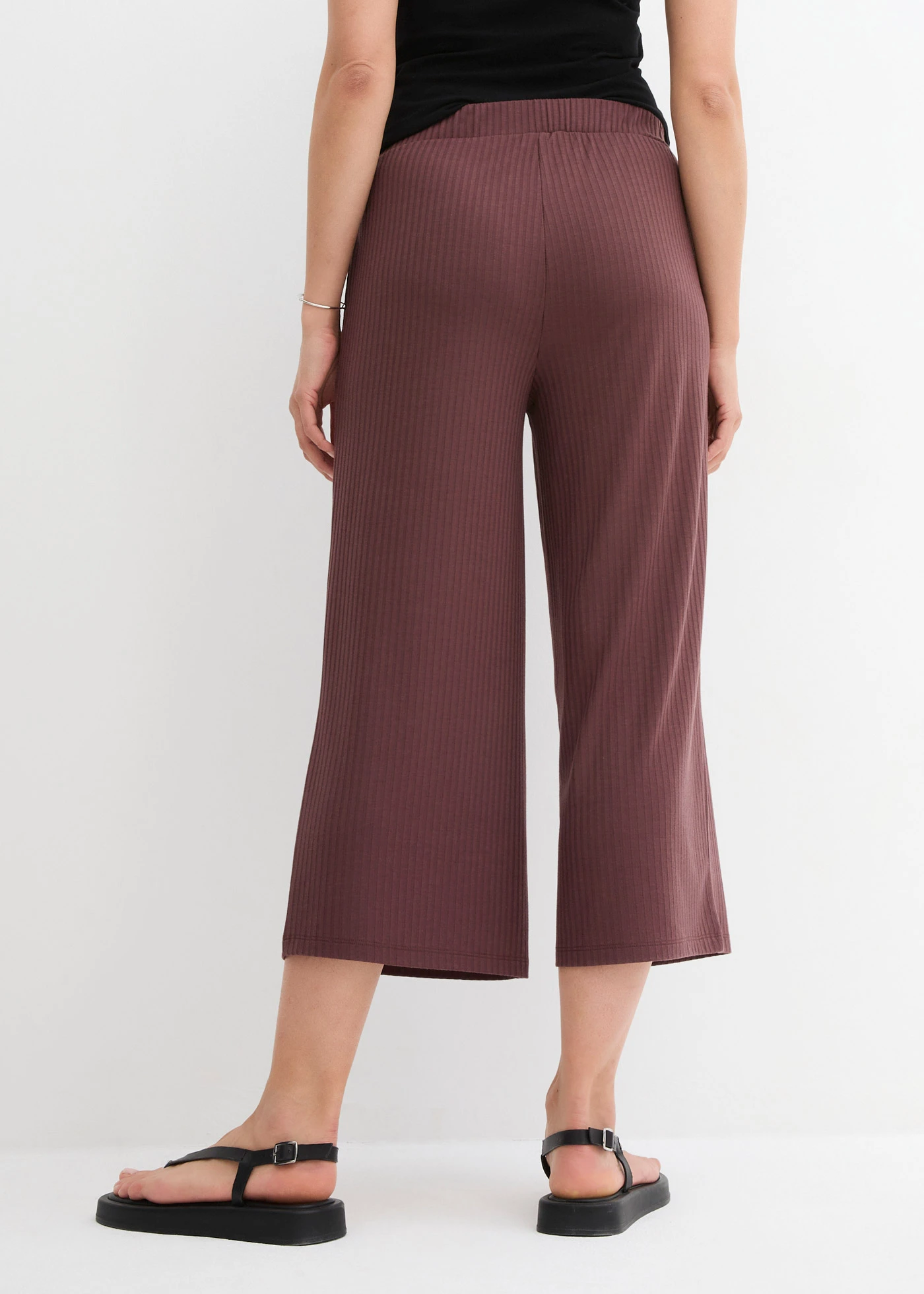 Geribde jersey broek met comfortabele tailleband • terrabruin • bonprix online shop