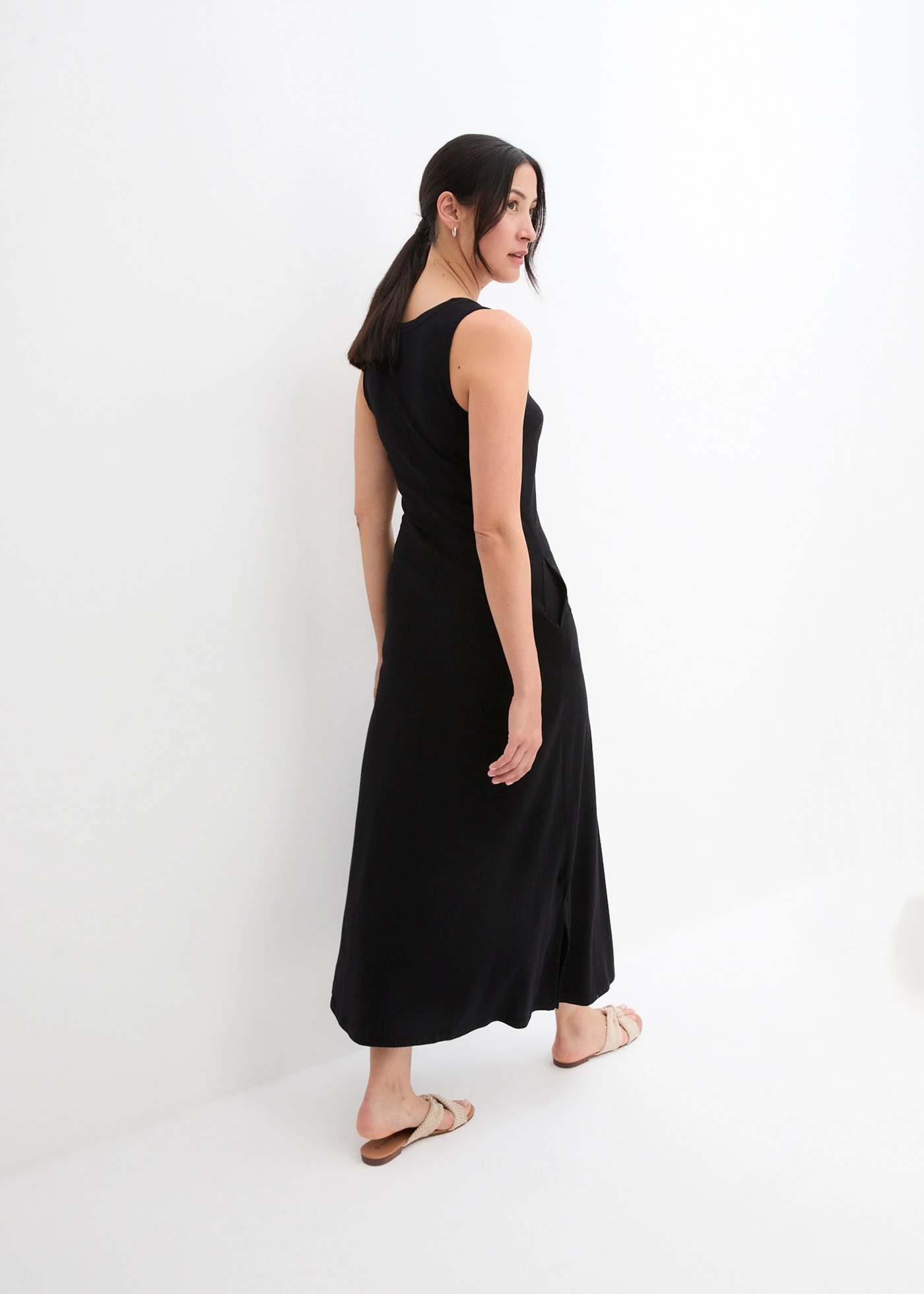 Maxi jurk van een katoen-viscosemix • zwart • bonprix online shop