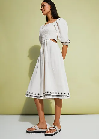 Žabky s profilovanou podrážkou • bílá • bonprix obchod