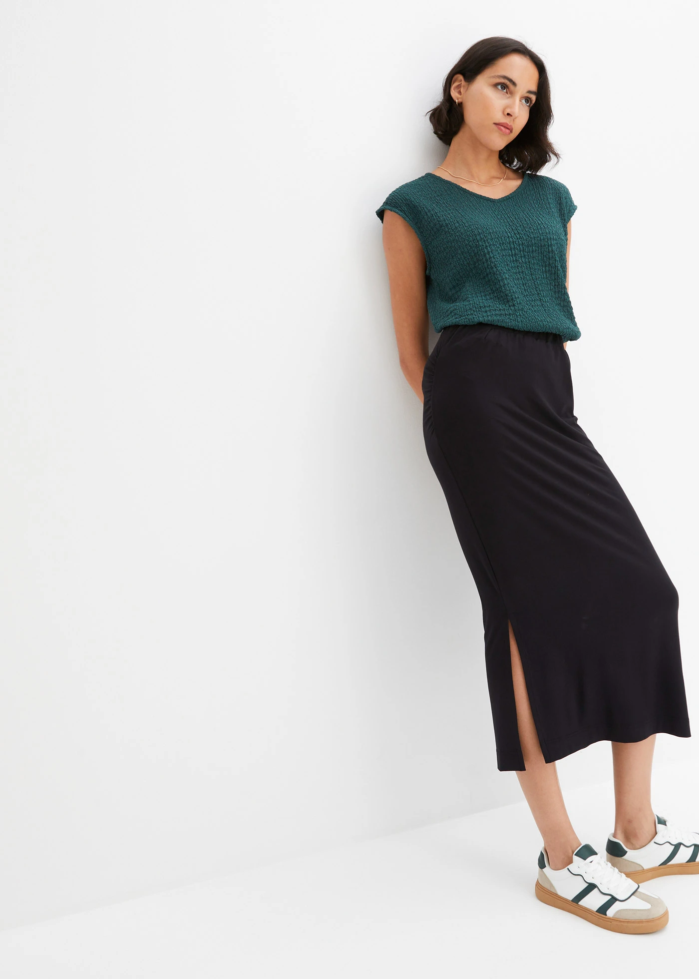 Top z lehkého krepu • matně zelená • bonprix obchod