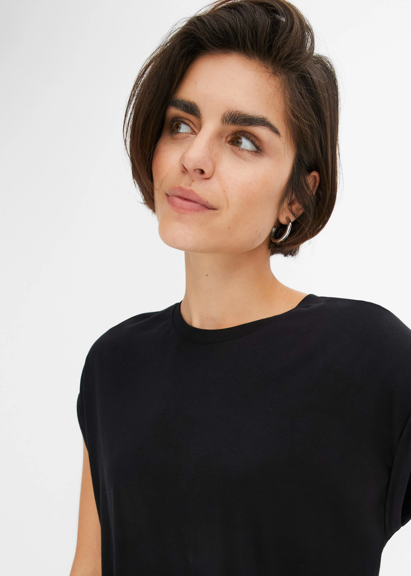 Jersey jurk in een viscosemix • zwart-oranje gebloemd • bonprix online shop