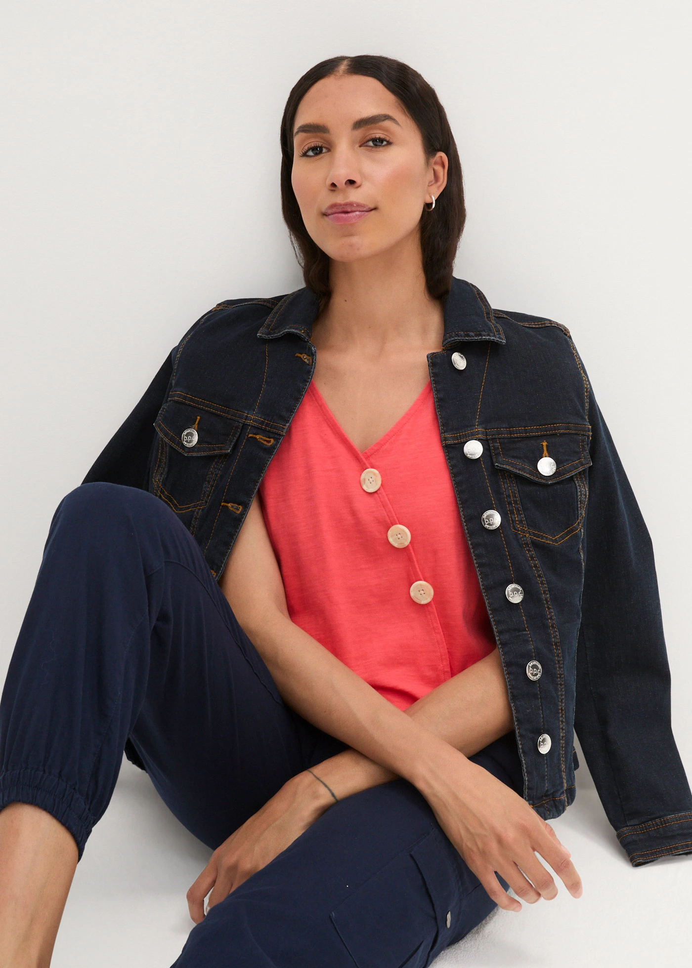 Bavlněný top v zavinovacím vzhledu, s gumou v pase • humrová • bonprix obchod