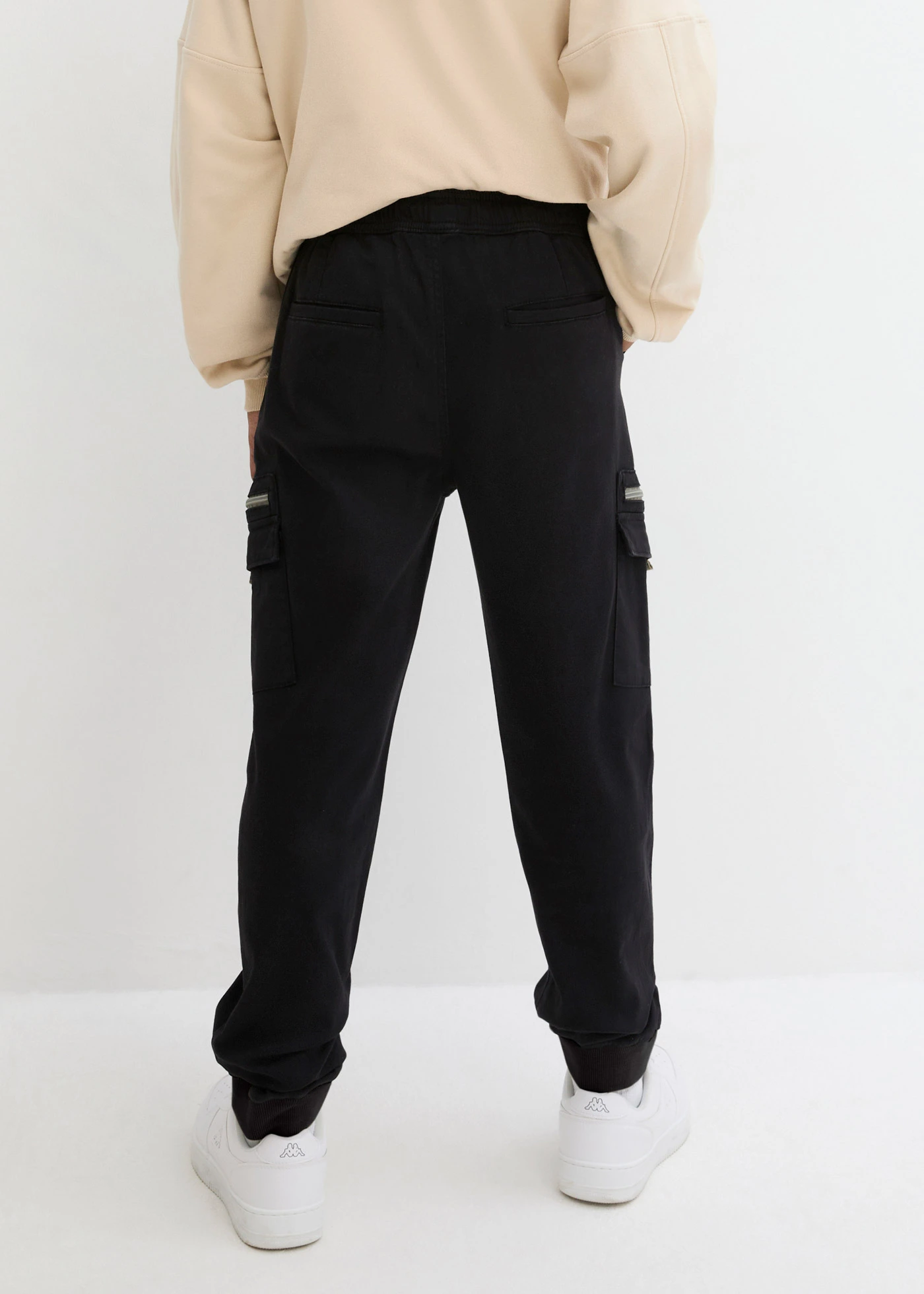 Pantalon cargo Regular et droit en coton extensible • noir • Boutique bonprix