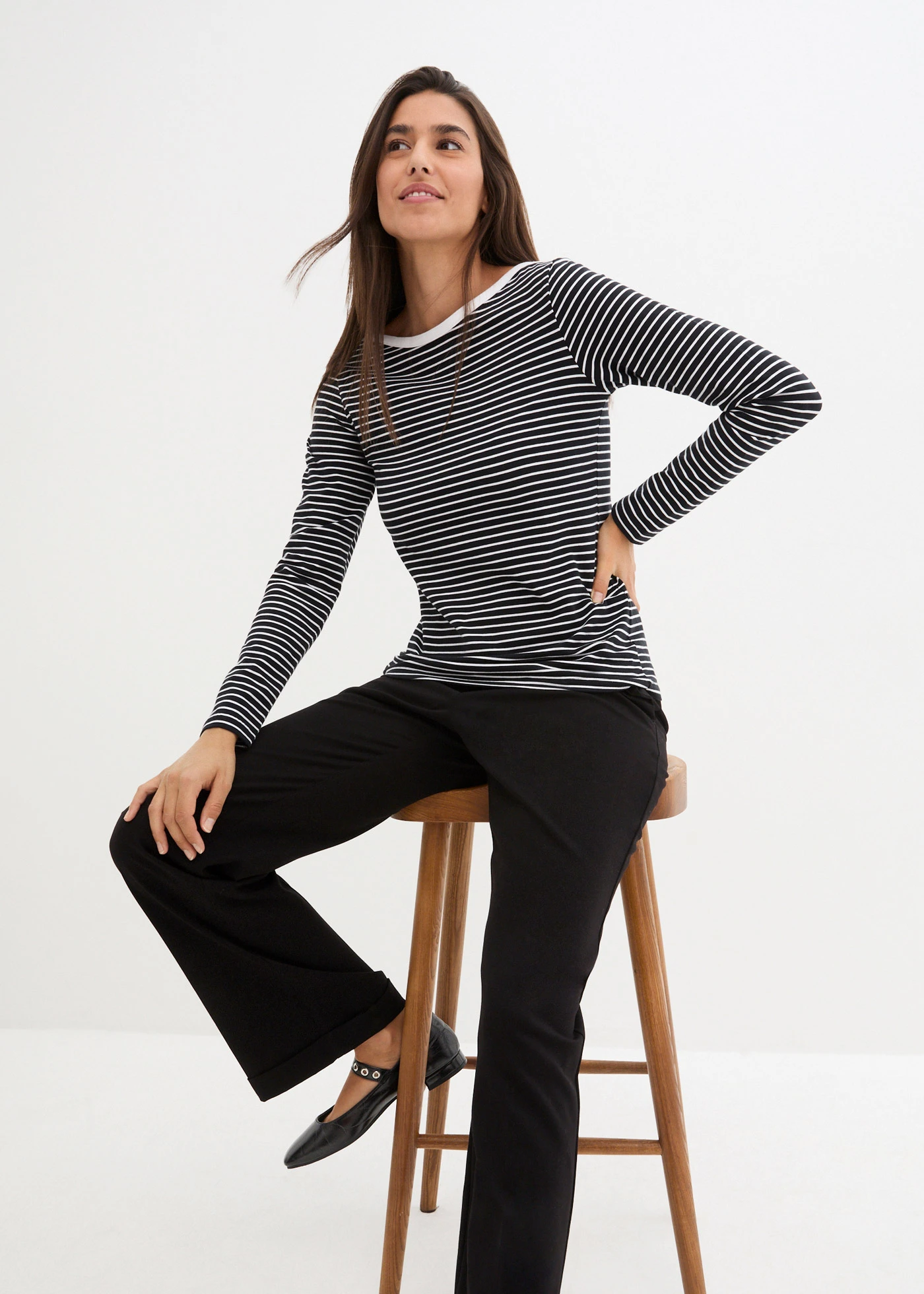 Pruhované triko s dlouhým rukávem a lodičkovým výstřihem • černá + bílá s proužky • bonprix obchod