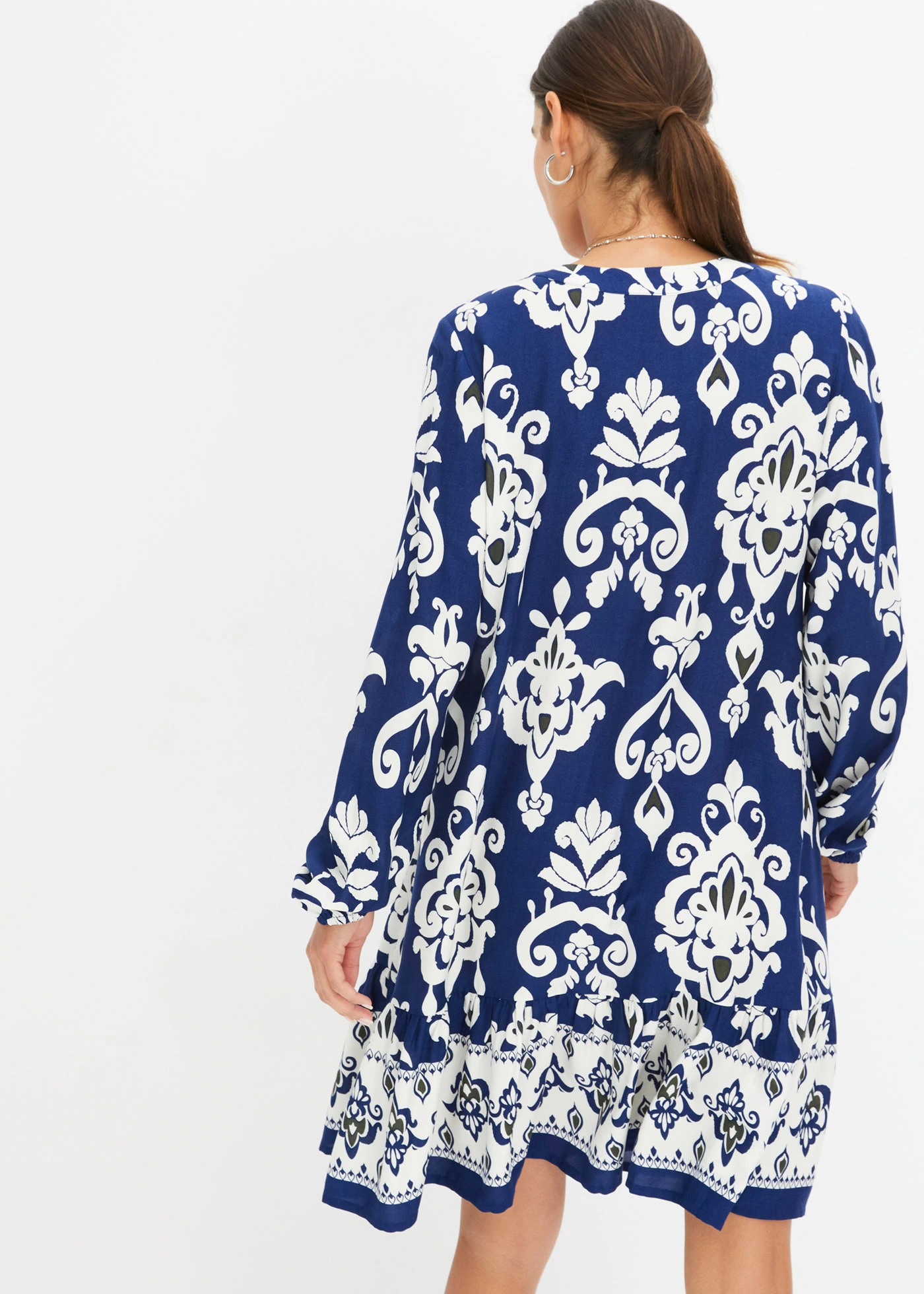 Rochie gen tunică din viscoză fluidă • albastru întunecat/ecru cu imprimeu • magazin bonprix