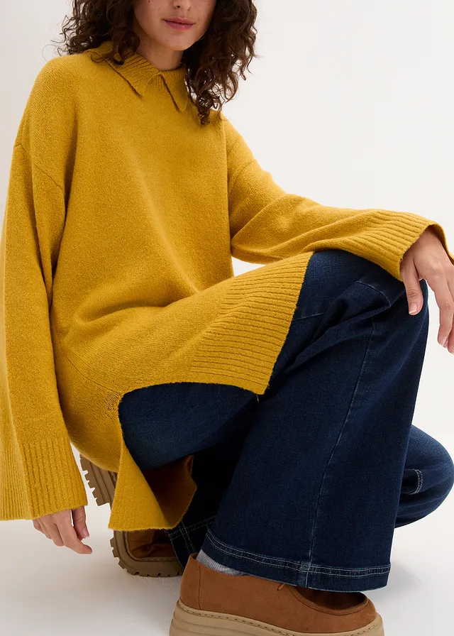 Pull oversize à col roulé ouvert et fentes latérales • ocre doré • product-page.page-title-suffix