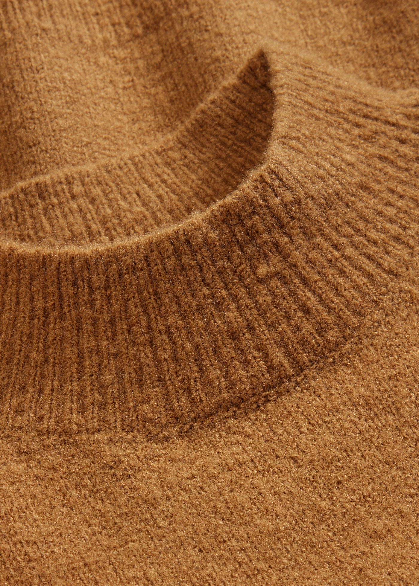 Krátký svetr • velbloudí • bonprix obchod