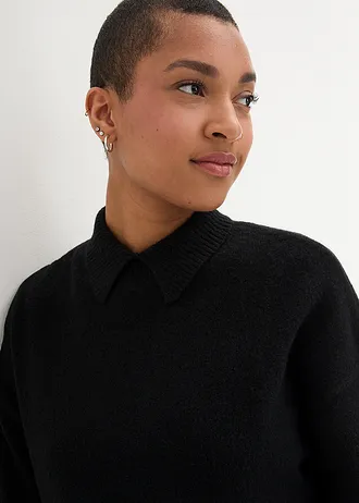 Pull oversize à col roulé ouvert et fentes latérales • noir • Boutique bonprix