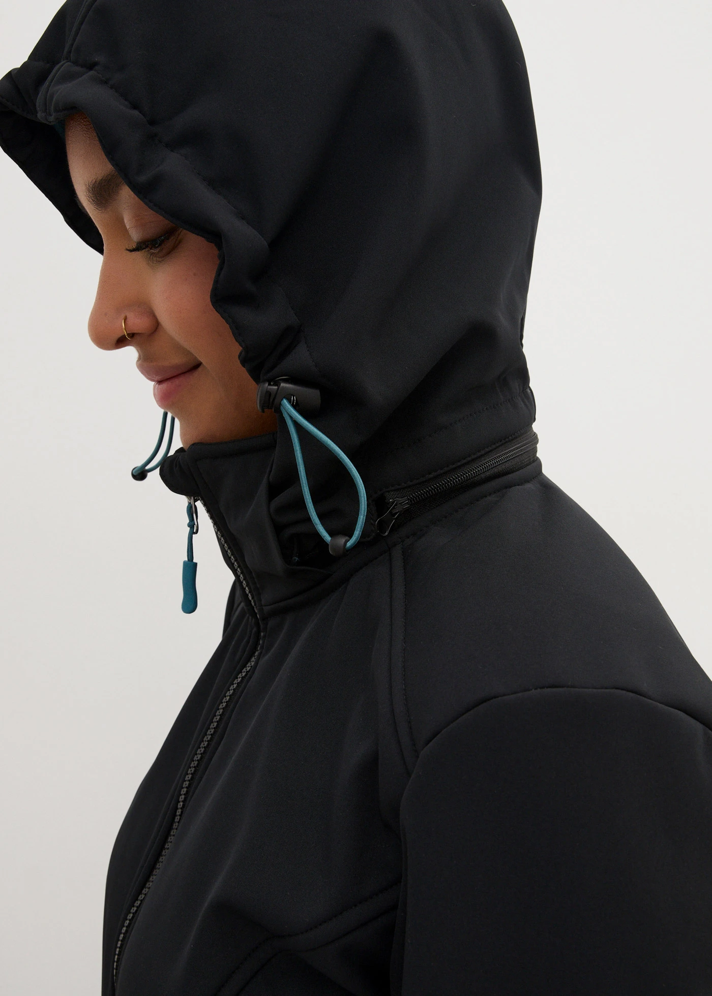 Parka déperlante en softshell avec doublure polaire douillette • noir • Boutique bonprix