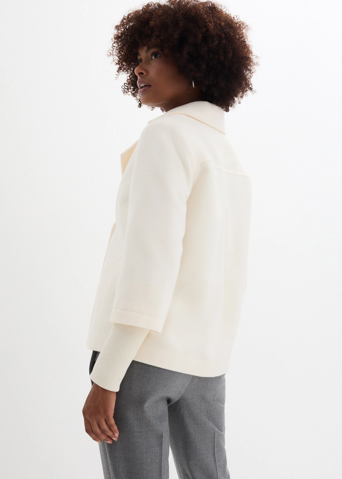 Kabanový kabátek s pletenými rukávy • béžová • bonprix obchod