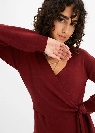 Pletené šaty ze směsi s viskózou • kaštanově červená • bonprix obchod