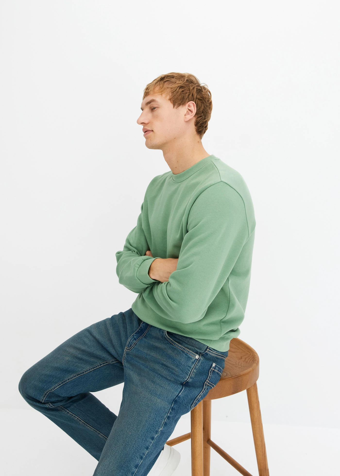 Sweater in regular fit • pijnboomgroen • bonprix online shop