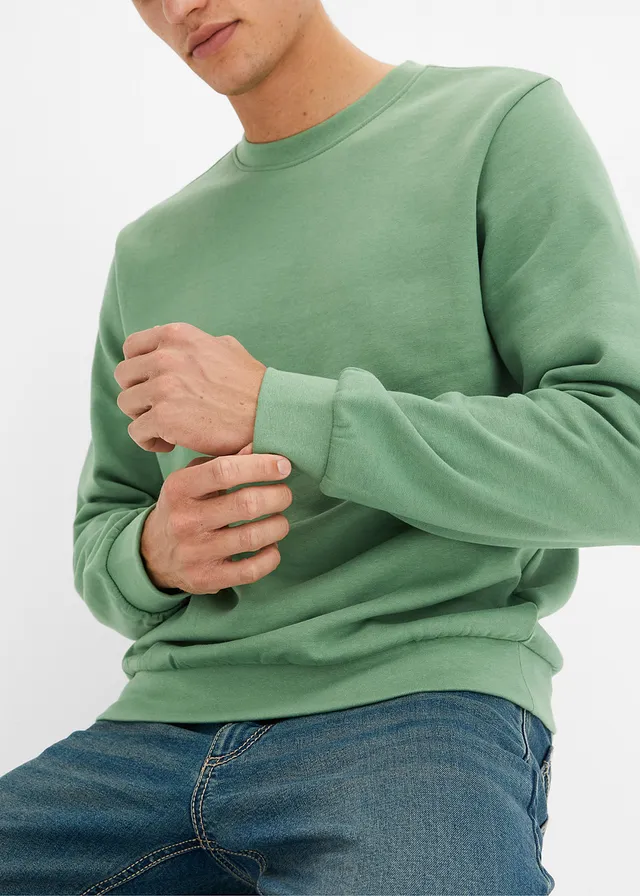 Sweater in regular fit • pijnboomgroen • product-page.page-title-suffix