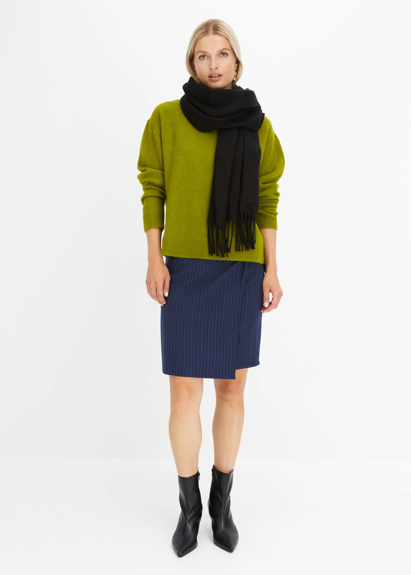 Oversized svetr • mechově zelená • bonprix obchod