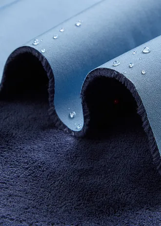 Parka déperlante en softshell avec doublure polaire douillette • bleu jean • Boutique bonprix