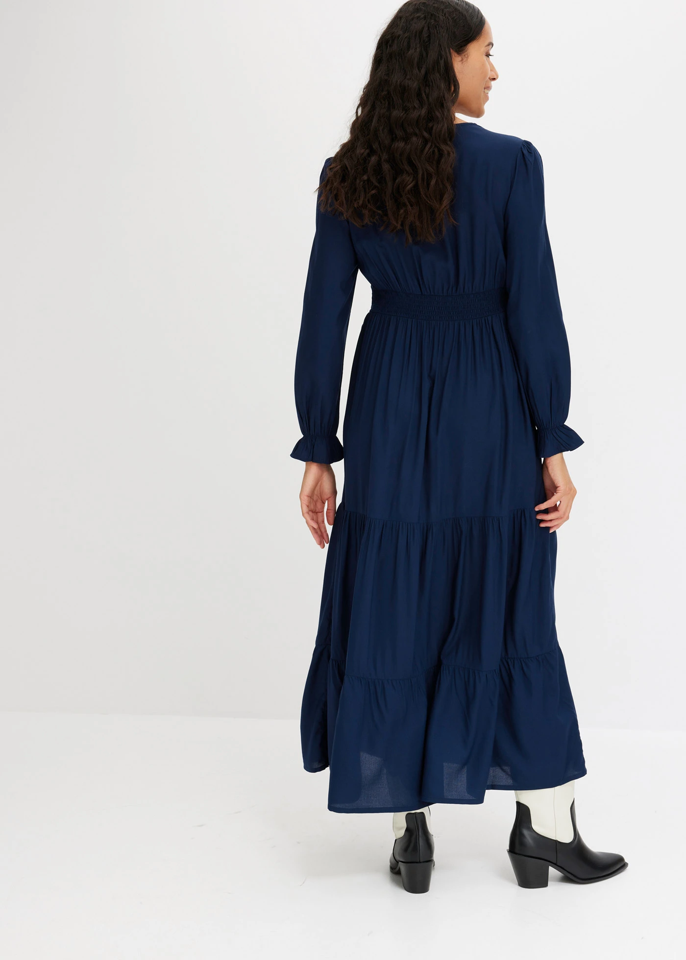 Robe longue avec dentelle • bleu foncé • Boutique bonprix