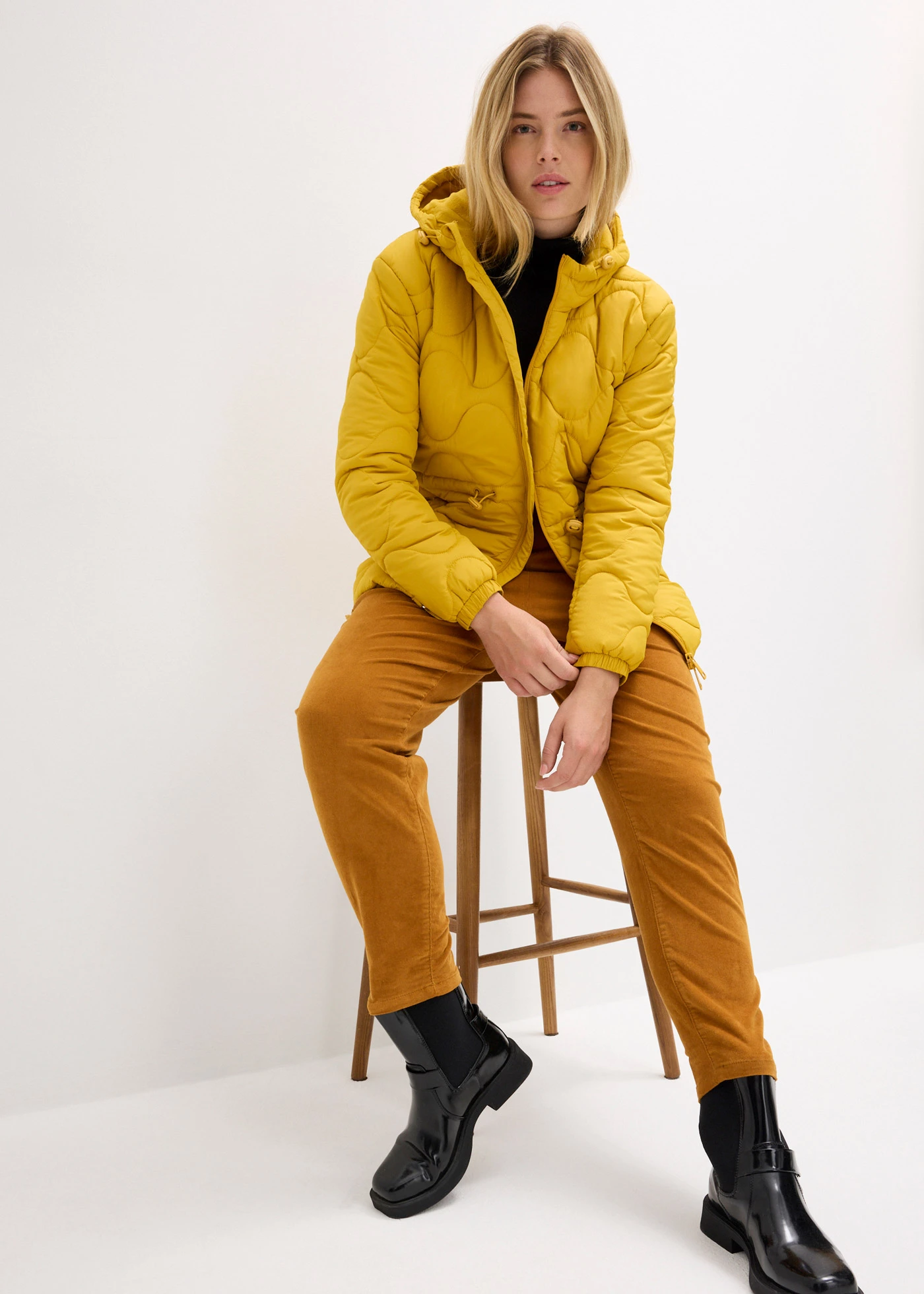 Prošívaná bunda • zlatohnědá • bonprix obchod