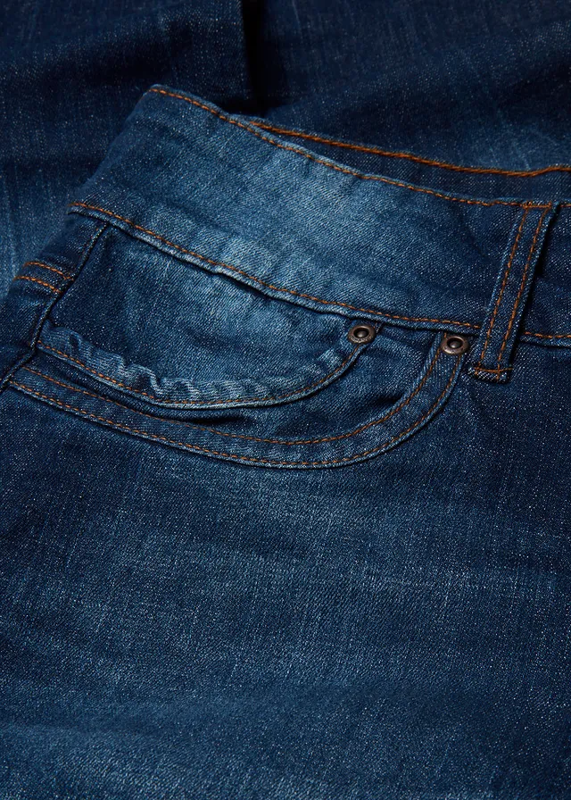 Mom jeans met mid waist • blauw used • product-page.page-title-suffix