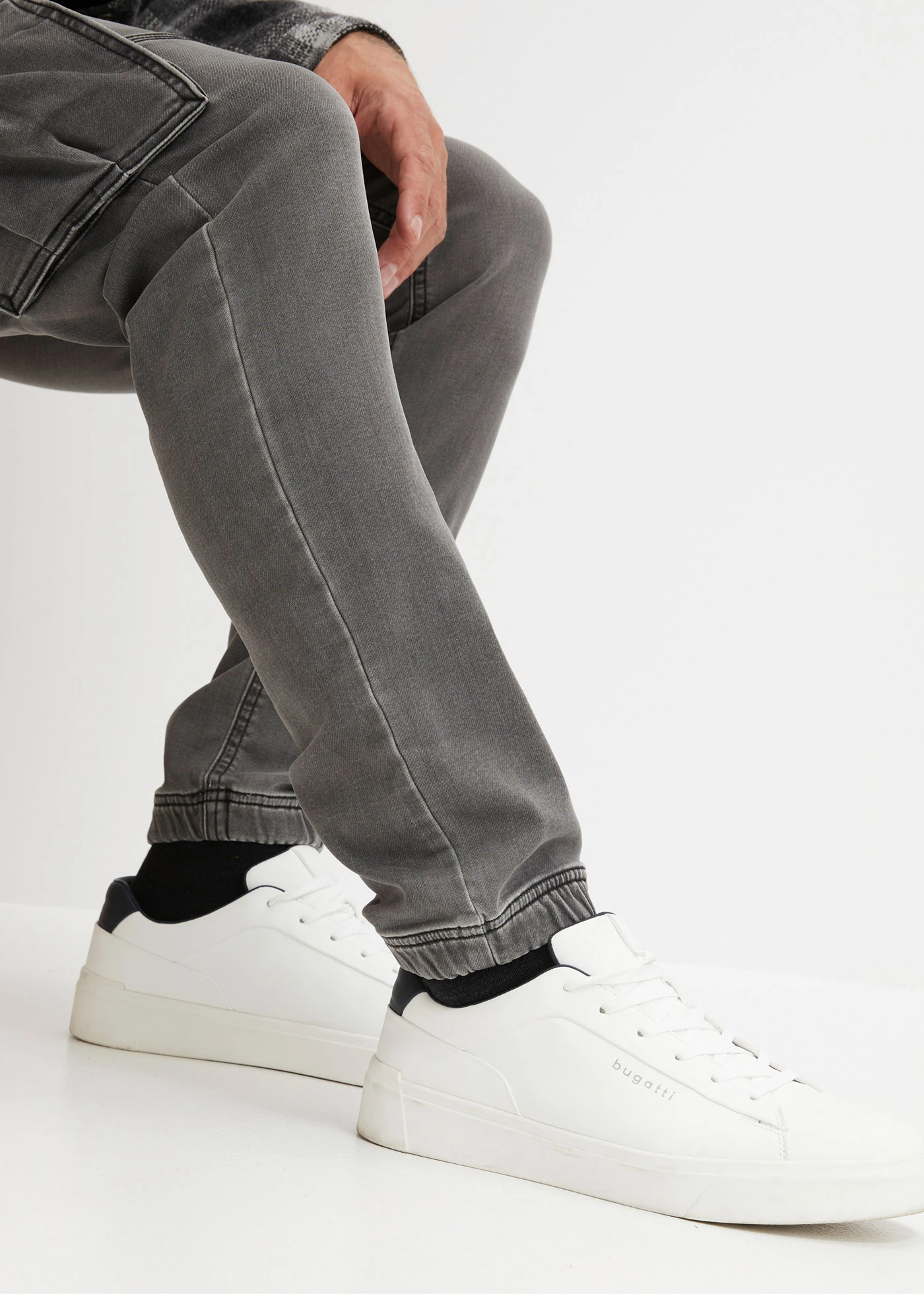 Jean jogger regular à taille extensible, droit • gris denim • Boutique bonprix