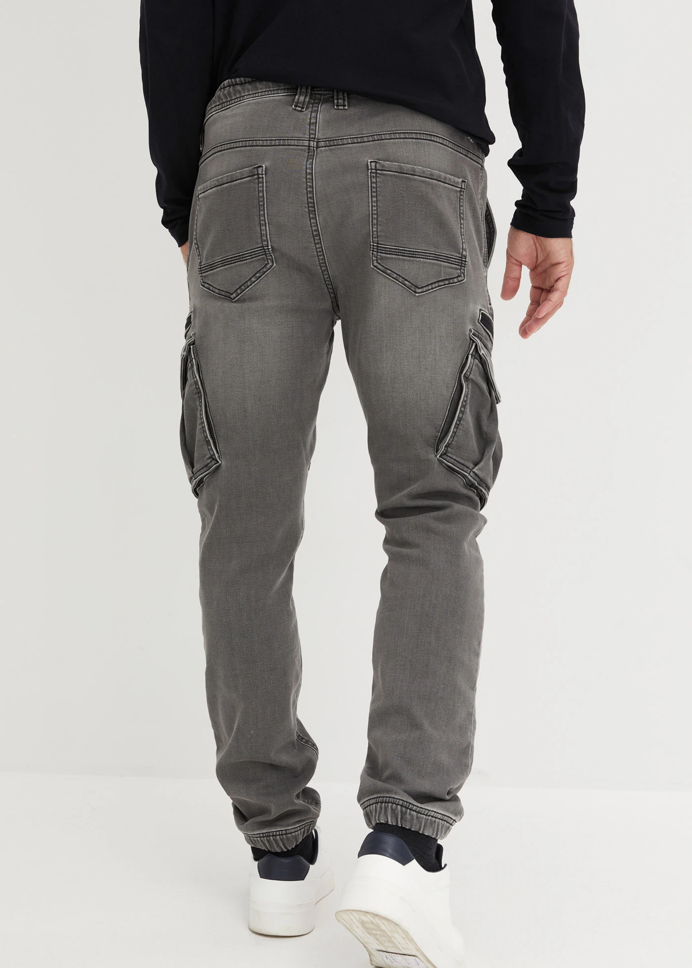 Regular fit jogging jeans met elastische tailleband, straight • grijs denim • bonprix online shop