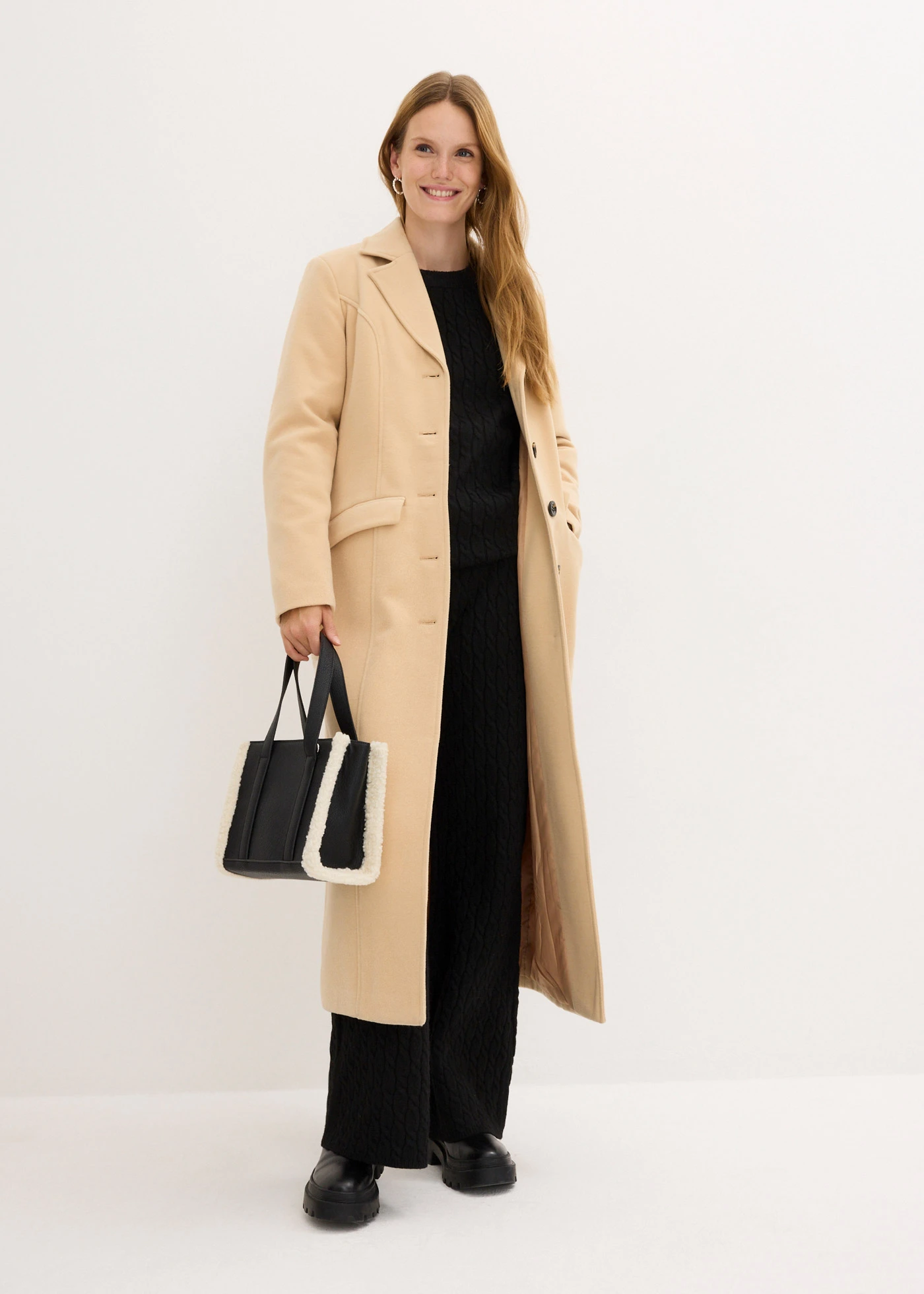 Pulover oversize cu model cu torsade • negru • magazin bonprix