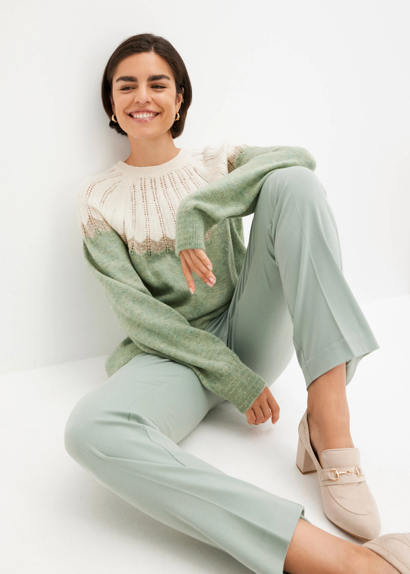 Pulover ajurat • verde-mentă • magazin bonprix