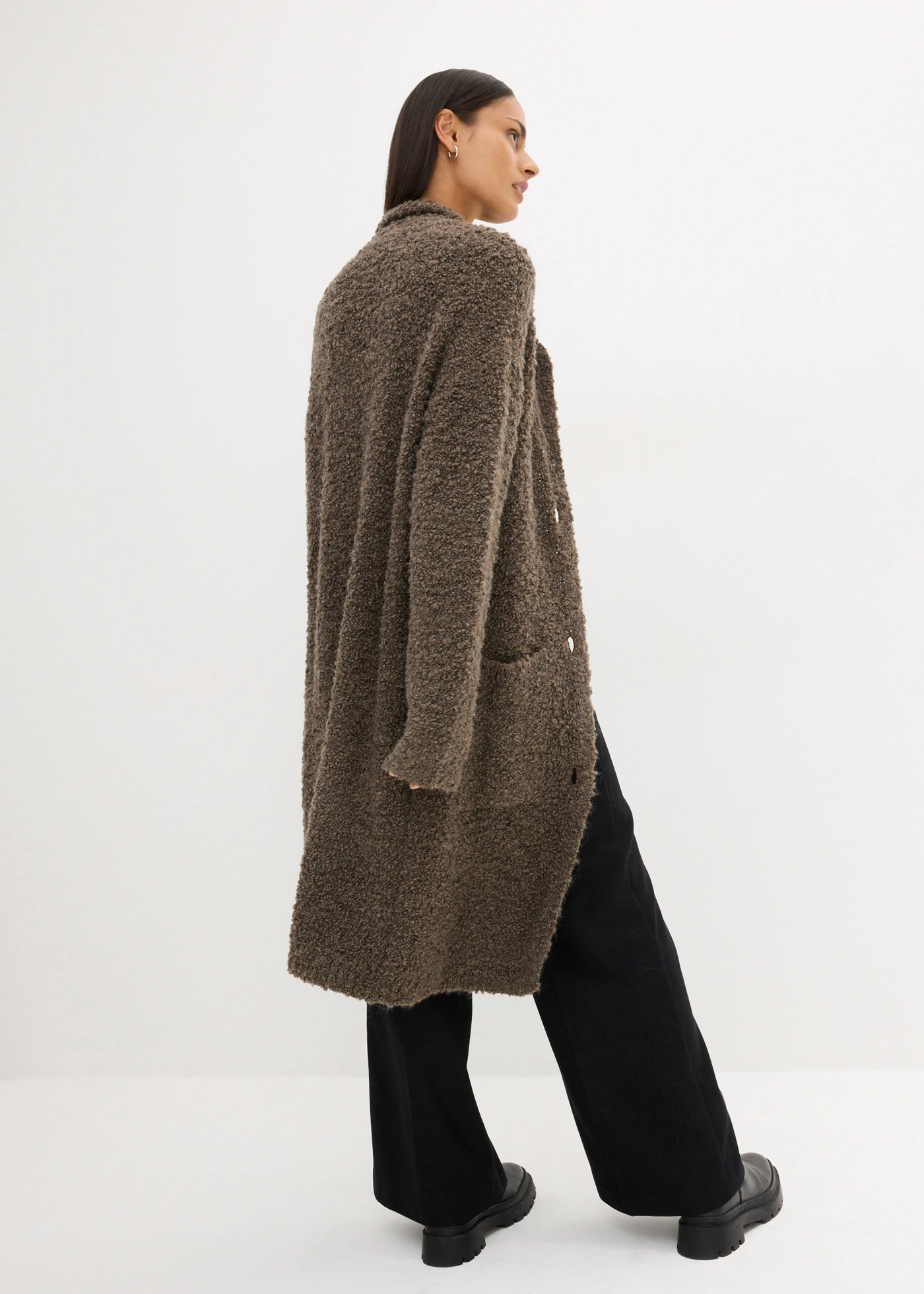 Lang gebreid bouclé vest van wol • bruin gemêleerd • bonprix online shop