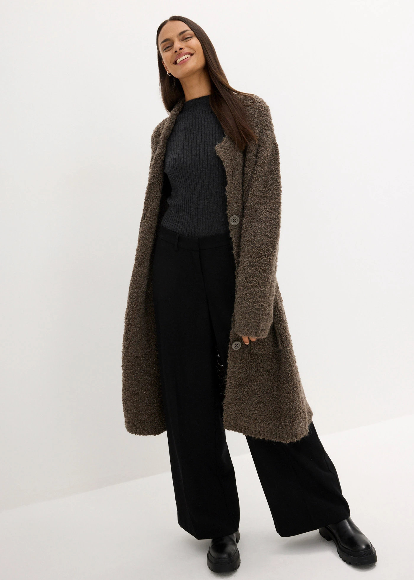 Lang gebreid bouclé vest van wol • bruin gemêleerd • bonprix online shop