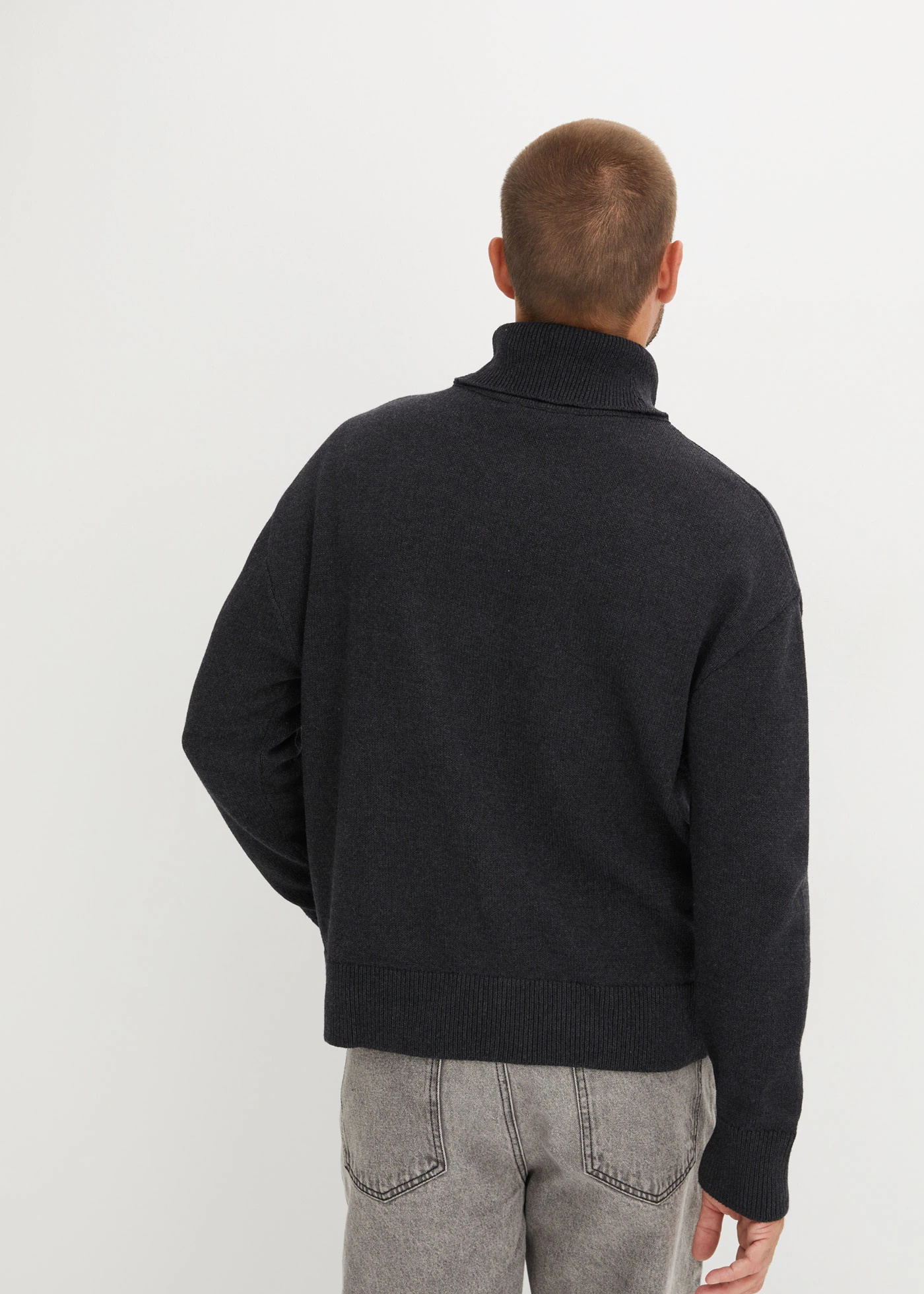 Sweter z golfem z bawełną, loose fit • antracytowy melanż • sklep bonprix