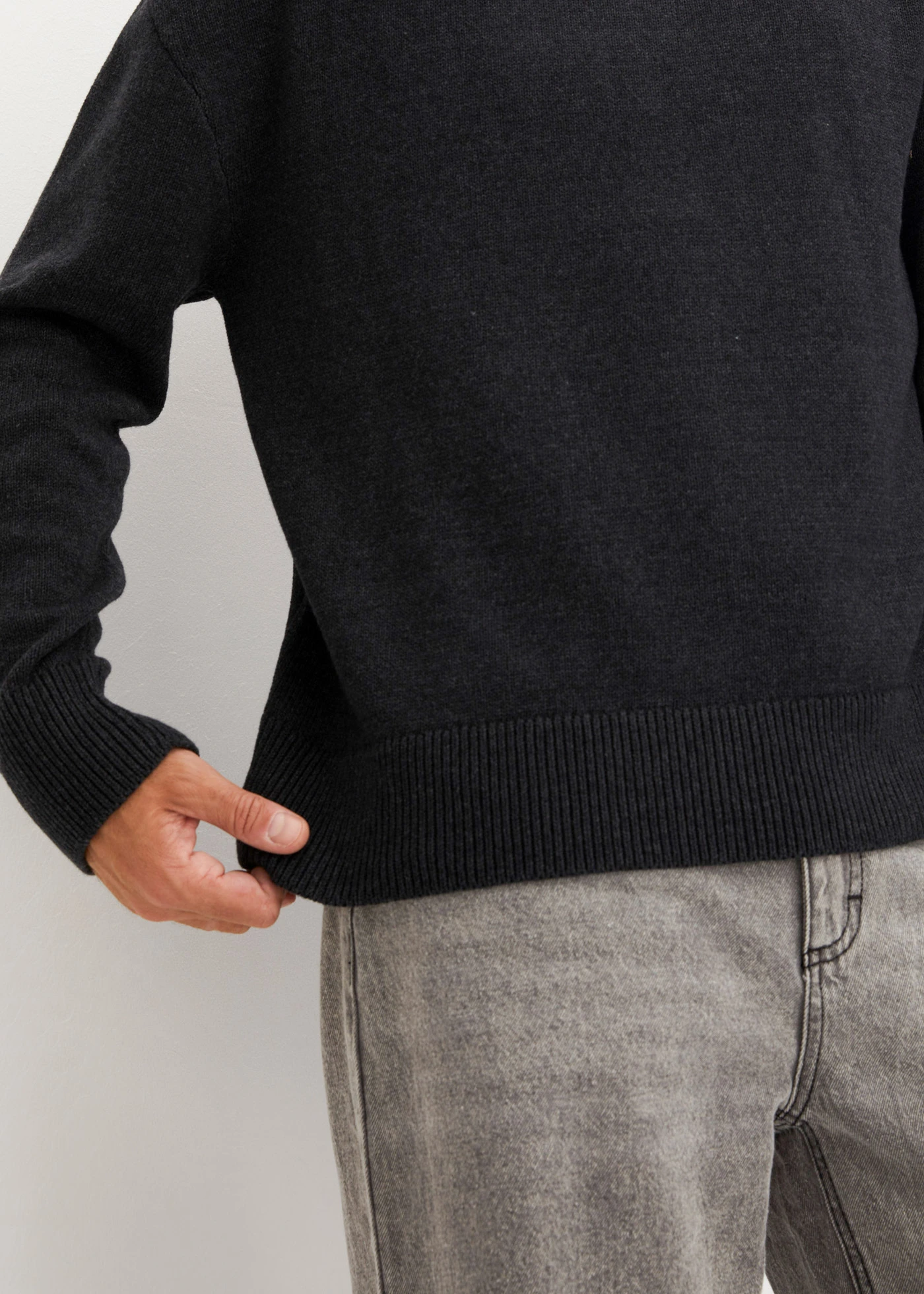 Sweter z golfem z bawełną, loose fit • antracytowy melanż • sklep bonprix