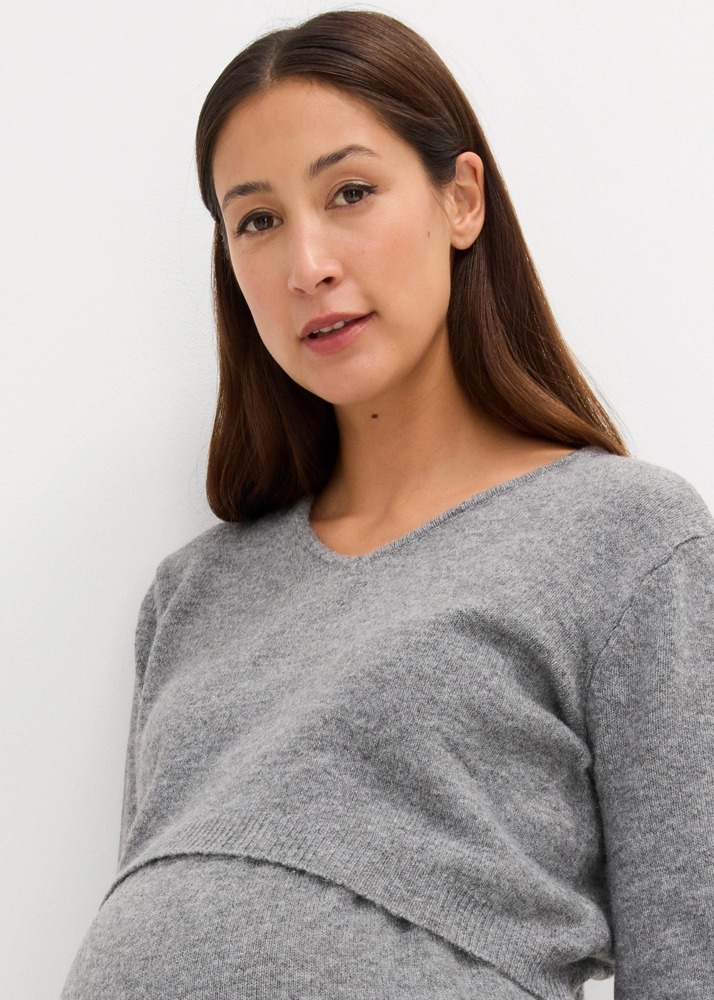 Ensemble 2 pièces en maille ultra douce avec un pull et une jupe • gris chiné • Boutique bonprix