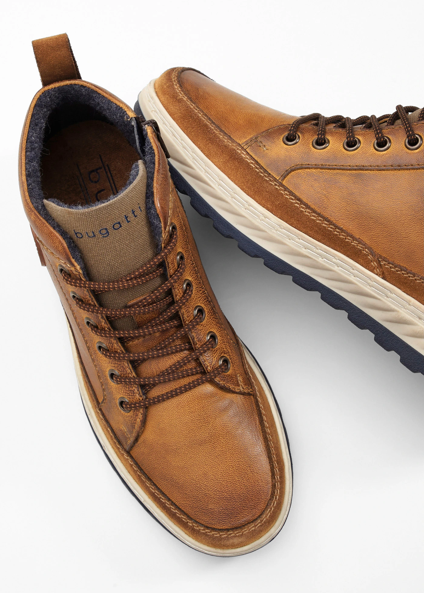 Šněrovací kotníková kožená obuv značky Bugatti • koňaková • bonprix obchod