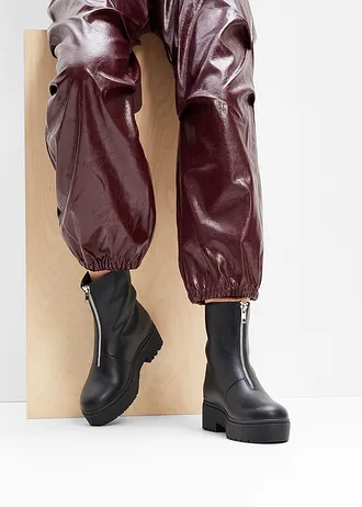 Kotníková obuv na platformě • černá • bonprix obchod